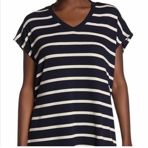 •CATHERINE MALANDRINO•NAVY & WHITE STRIPE OVERSIZED SHORT SLEEVE TUNIC TOP SMALL